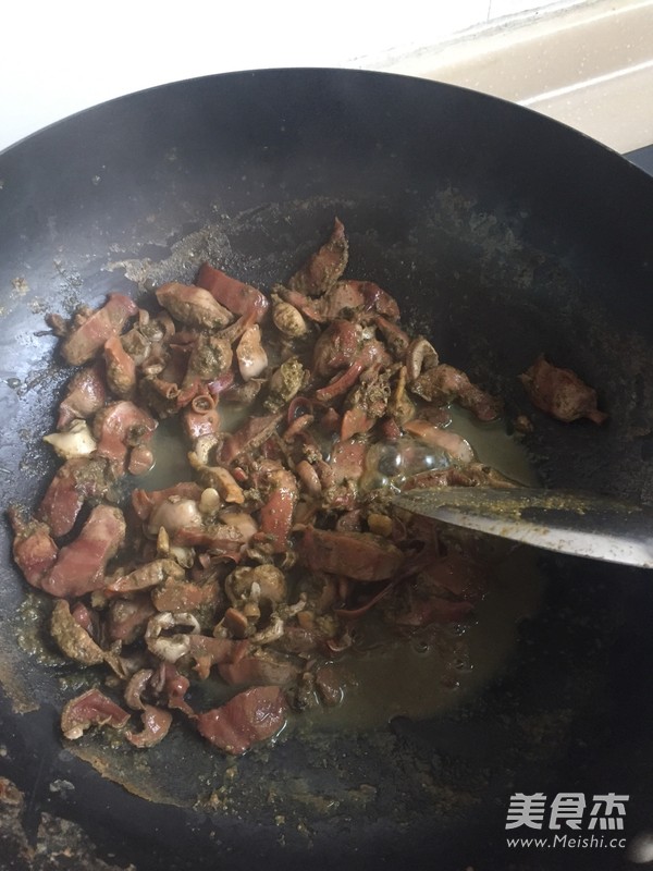 Stir-fried Mussel with Hot Pepper recipe