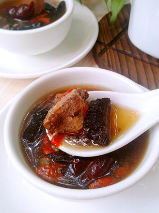 Supor. Ganoderma and Wolfberry Chicken Soup