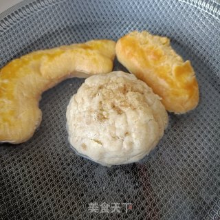 Fried Fruit Buns recipe