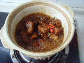 Braised Pork Belly with Tea Tree Mushroom recipe