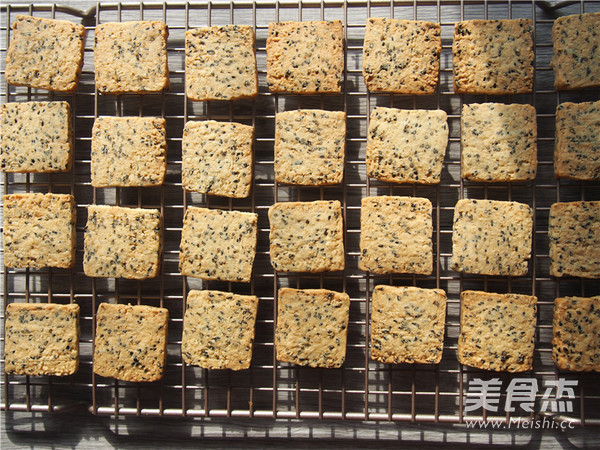 Oatmeal Black Sesame Slices recipe