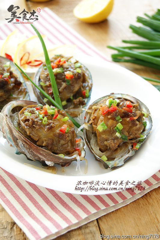 Steamed Abalone with Garlic Vermicelli recipe