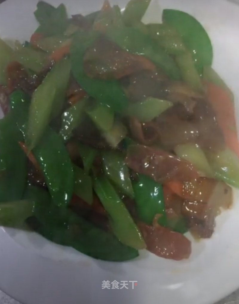 Celery and Preserved Snow Peas recipe