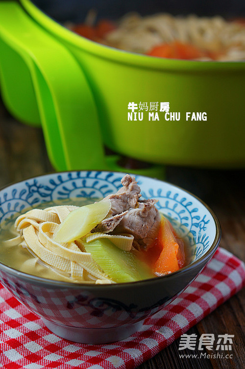 Double Vegetable Spare Ribs Thousand Zhang Soup recipe