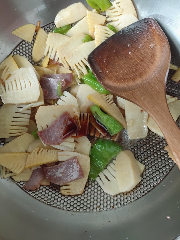 Bacon Winter Bamboo Shoots recipe