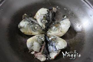 Tofu Fish Head Soup recipe