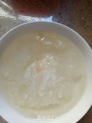 Tremella Peach Gum Sago recipe