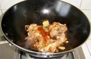 Braised Pork Trotters with Soy Sauce recipe