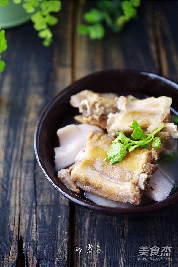 Pork Ribs and Lotus Root Soup recipe