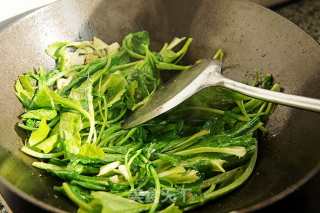 Garlic Oil Lettuce recipe