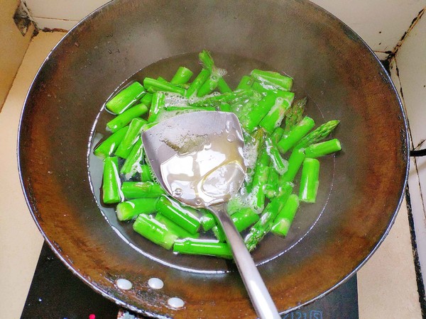 Asparagus Noodle Soup recipe