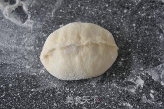 Fluffy Red Bean Souffle Bread recipe