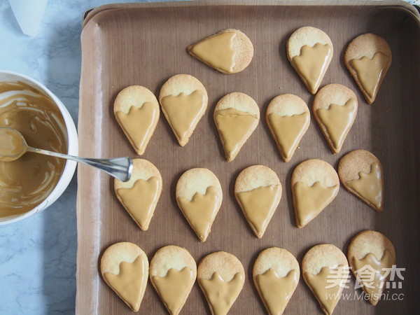 Ice Cream Icing Cookies recipe