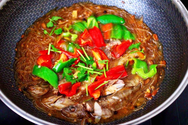 Braised Yellow Fish Noodles with Sauce recipe