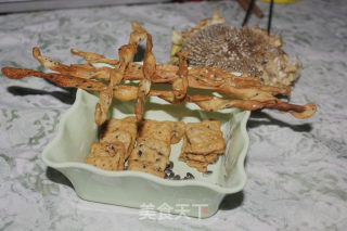 Dedicated to Ma Ma Di Special Snack—salty Sesame, Walnut, Melon Seed and Soda Biscuit recipe