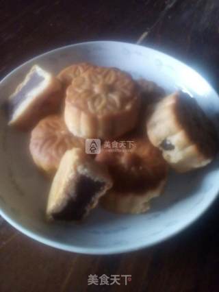 Lemon Bean Paste Mooncakes recipe