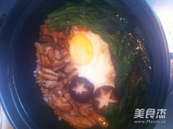 Mushroom Chicken Claypot Rice recipe