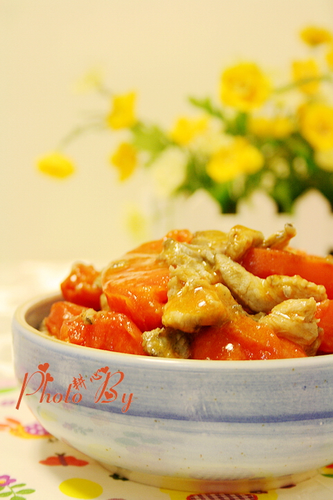 Stir-fried Ebony Chicken with Tomato recipe