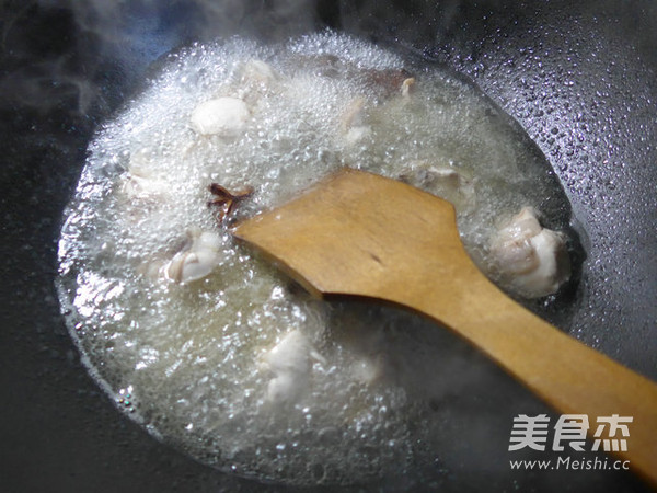 Braised Rabbit Meat with Oil Tofu recipe