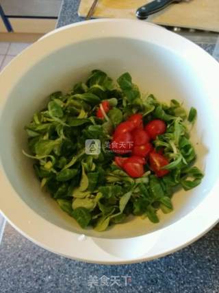 Slimming Salad with Orange Juice recipe