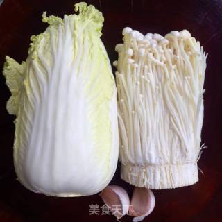 Chinese Cabbage Mixed with Enoki Mushrooms recipe