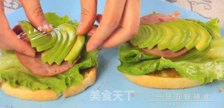 Avocado Egg Ham Sandwich recipe