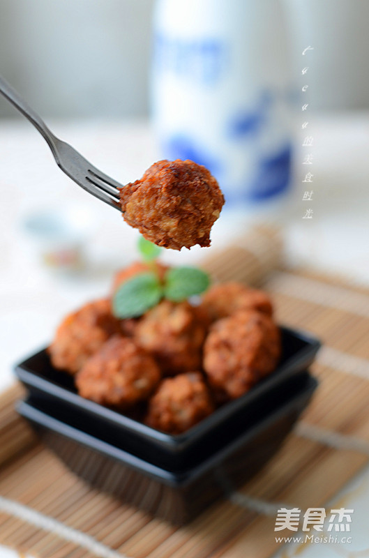 Dried Fried White Carrot Meatballs recipe