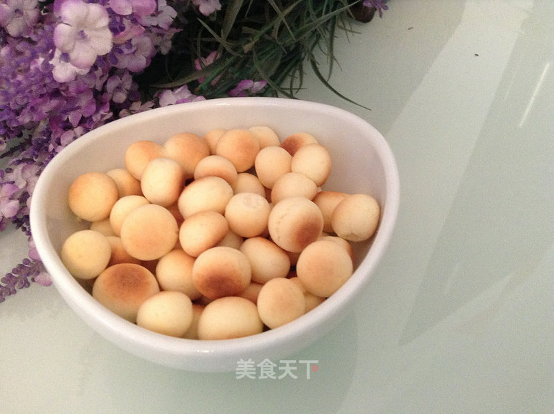 Weekend Afternoon Snacks----------wangzai Steamed Bun
