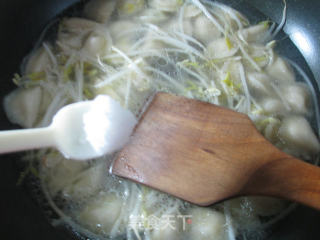 Mung Bean Sprouts Dumplings recipe