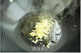 Lettuce with Garlic Oyster Sauce recipe