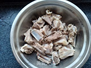 Stewed Lamb Chops with White Radish recipe