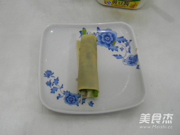 Bean Curd Roll with Enoki Mushroom recipe