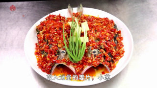 Hunan Cuisine [fish Head with Chopped Peppers] Detailed Explanation of Authentic Practice recipe