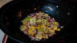 Private Spicy Stir-fried Beef recipe