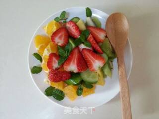 Lose Weight After The Holiday ~ Fruit and Vegetable Yogurt Salad recipe