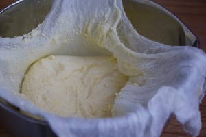 Homemade Mascarpone Cream Cheese recipe