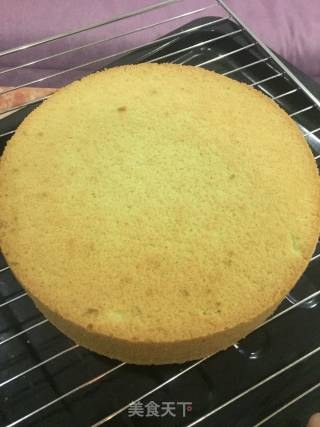 Chiffon Cake with Spinach Sauce recipe
