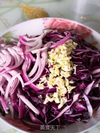 Low-fat Salad ~ Purple Cabbage and Onion Salad (cold Dish) recipe