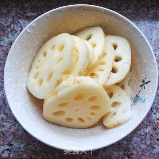 [siye Xiaoguan] Crispy Lotus Root with Pepper and Hemp recipe