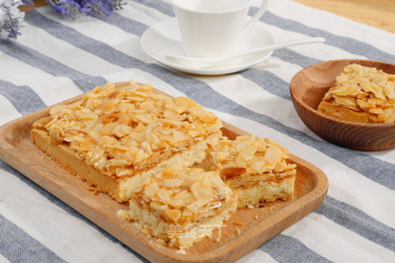 Caramelized Almond Crisp recipe