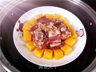 Steamed Pumpkin with Spare Ribs in Xo Sauce recipe