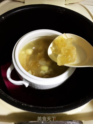 Lotus Seed Stewed Flower Maw recipe