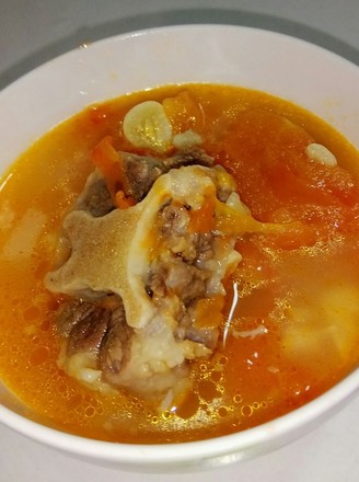 Can Drink Soup and Serve As Appetizing Sweet and Sour Tomato and Oxtail Soup!