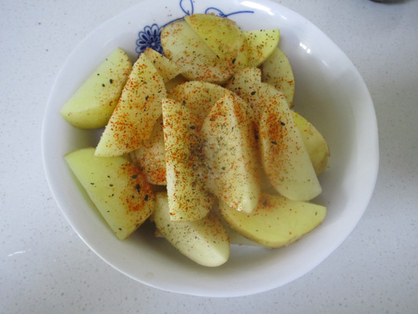 Fried Potatoes with Black Pepper recipe