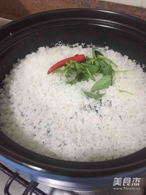 Taji Pot Hand-candied Vegetables & Salted Razor Clams recipe