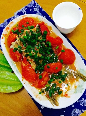 Braised Fish Tail with Tomato recipe