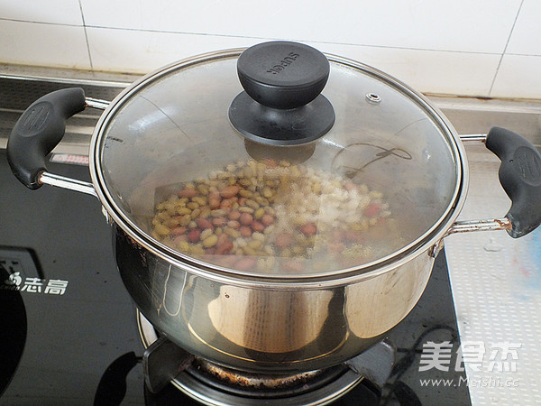 Mixed Beans and Rice Porridge recipe