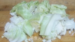 Stir Fried Fungus with Cabbage recipe