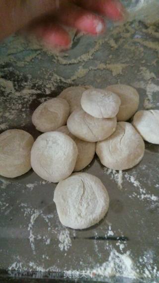 Pork Dumplings with Chives recipe