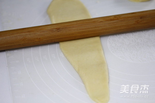 Simple Butter Roll (hand-kneaded Version) recipe